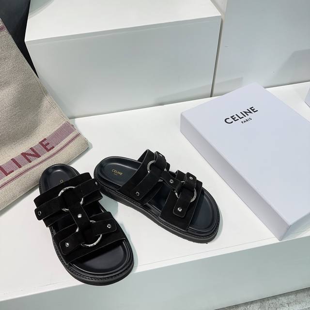 高品质出厂 Celine 赛琳24春夏季新款休闲罗马五金圆扣复古拖鞋 这一季的赛琳又让我重新爱了它一次 这季节美鞋太多 这款凉拖真是无敌好搭配 厚底系列特别修饰