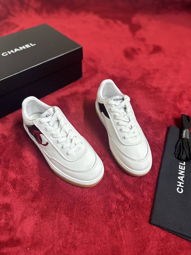 厂价 男款10 Size:35-41 41定做不退不换 Chan*L 2024P早春新款平底板鞋 小香c家新款休闲鞋ban'X运动鞋 熊猫鞋 这双鞋那么火是有道