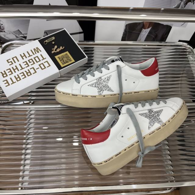 Golden Goose Hi Star厚底小脏鞋升级 升级 绝对 顶级大厂品质 增高 5Cm 鞋垫脚感几乎踩感觉 鞋口牛皮里和羊京后跟藏了厚厚海绵完全解决了磨