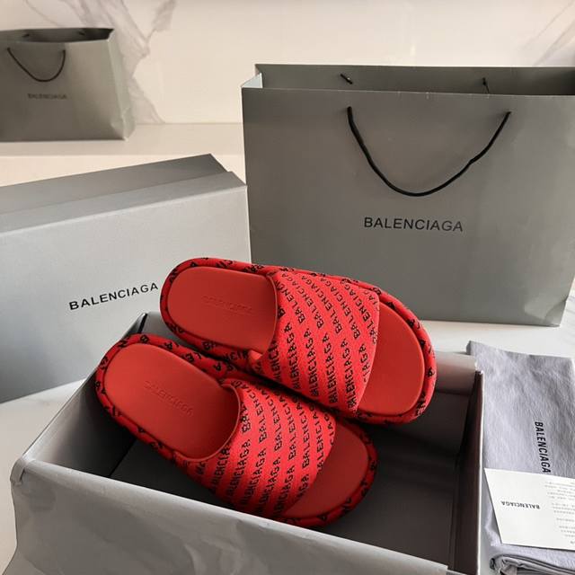 今日新品 Balenciaga｜巴黎世家新品泰迪毛毛厚底拖鞋 独家正确版本、原版开发、电绣徽标刺绣工艺 高级感满满当当 原版定制泰迪卷毛logo 刺绣 原版开