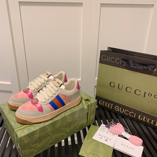 橙子出厂价 跑量主推款 Gucci Distressed Screener Sneaker 古驰小脏鞋系列 经典原型复古百搭做旧板鞋 复古学院风 怀旧版 原装意