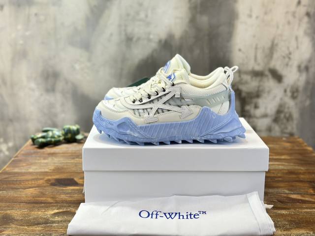 Off-White Sb系列运动鞋 市场最高版本 莞产非福建货源 品质ok放心推 春夏秀款球鞋正式发布独家上线曝光新配色高端版本出货 情侣款所有配件均通过定做出