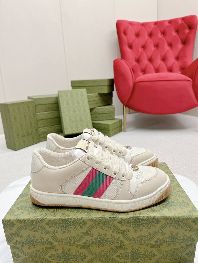 跑量主推款 Gucci Distressed Screener Sneaker 古驰小脏鞋系列 经典原型复古百搭做旧板鞋 复古学院风 怀旧版 原装意大利进口 全