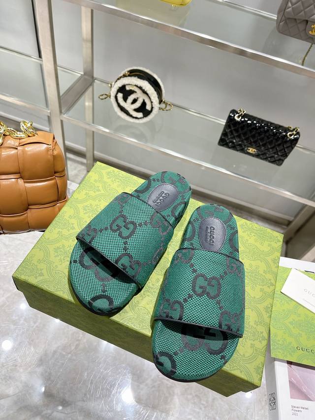 Gucci 古驰经典款 大gg平底拖鞋 凉拖 情侣款 跟高：3Cm 码数：35-46