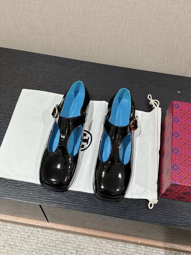 顶级品质 Tory Burch Lss24 New Arrival～ 托里伯奇2024 春夏玛丽珍新品 简约又精致，小仙女必入单品 鞋面进口牛漆皮 羊京 混种羊