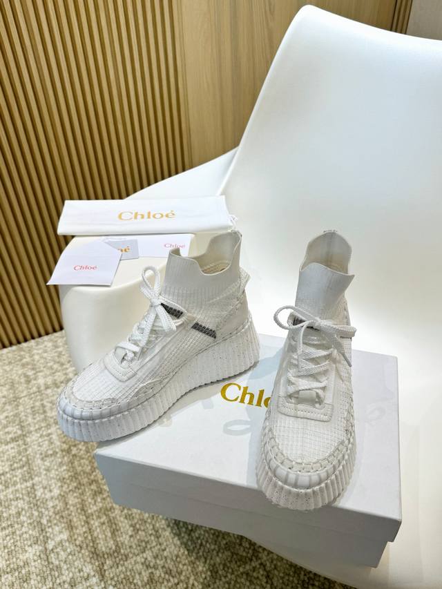 2024春夏chloe 克洛伊,高帮,Nama Sneaker彩虹系列运动鞋、容祖儿和孙怡宋茜明星同款、原材料是可再生物料制作、全手工缝马克线、肉眼可见皆是手工