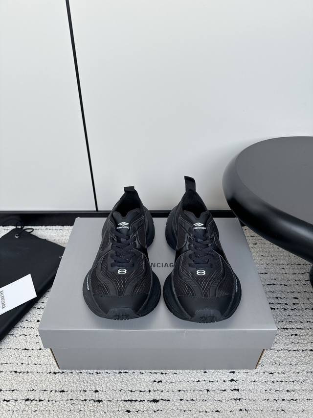 Balenciaga巴黎世家 Circuit系列12.5代 情侣款 厚底休闲 原版购入开发 广州高端货 巴黎世家有史以来最适合日常的一款慢跑.上脚超级舒服贴合度