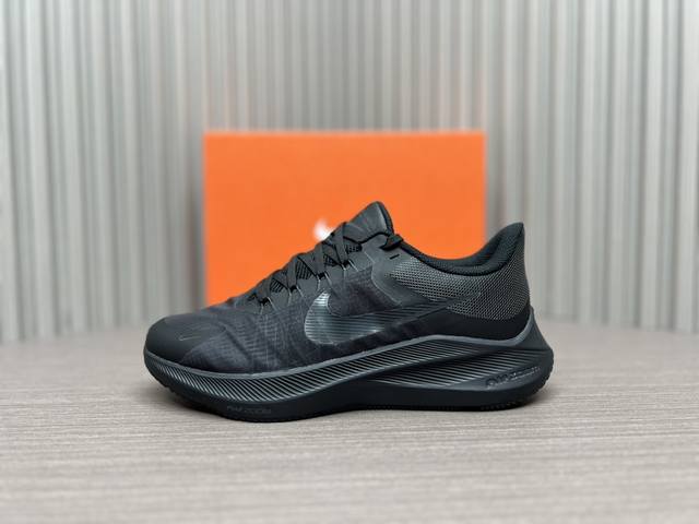 纯黑色 39～45 纯原版本 Nike Air Zoom Winflo 8 轻盈透气 运动跑步鞋 纯黑 Cw3419-002 Nike Zoom Winflo