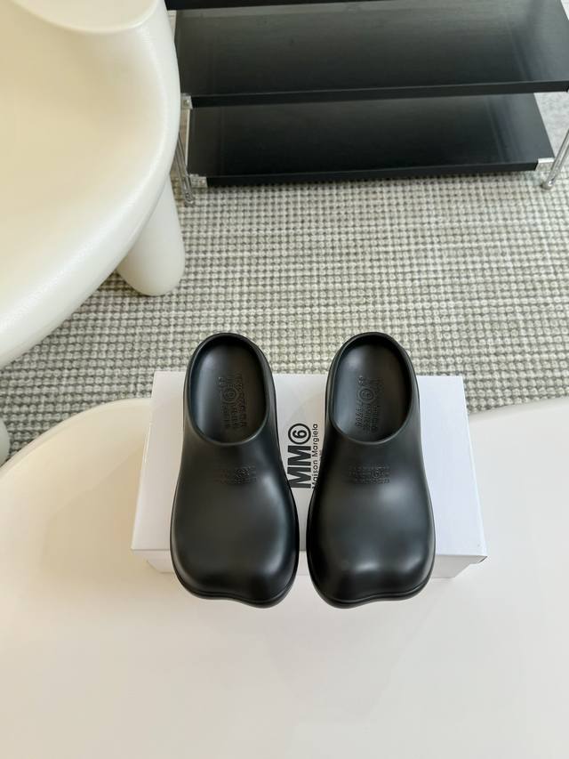 Maisonmargiela Ss24 New Mm6马吉拉胶拖鞋 极简与个性的完美融合！ Size 35-41