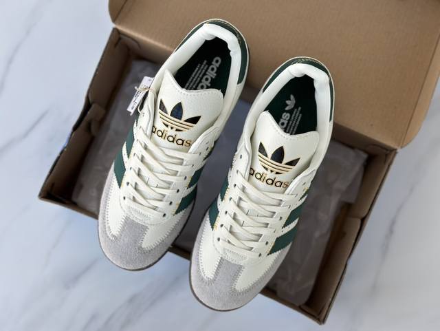 阿迪达斯 Adidas Wb Pony Tonal Samba 运动板鞋 经典三叶草与德训鞋结合 复古种草。2024年，是阿迪达斯samba之年。Samba系列