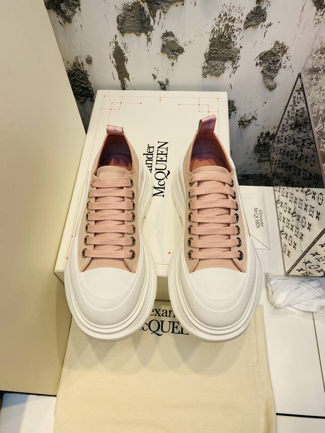 顶级版本：女款 男款320 Alexander Mcqueen 亚历山大 麦昆 Tread Slick系列 厚底 系带 帆布鞋 情侣款 休闲 运动鞋 原版购入开