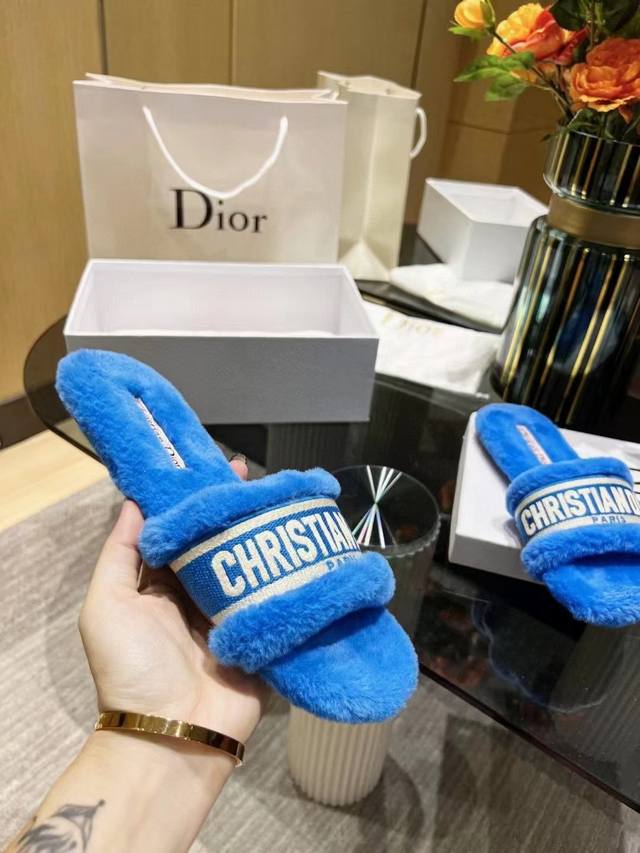 Dior 迪奥毛拖鞋系列 平底一字拖款 柔软舒适羊毛 原版工艺 橡胶大底 65-40码 41 42定做 真皮底定做