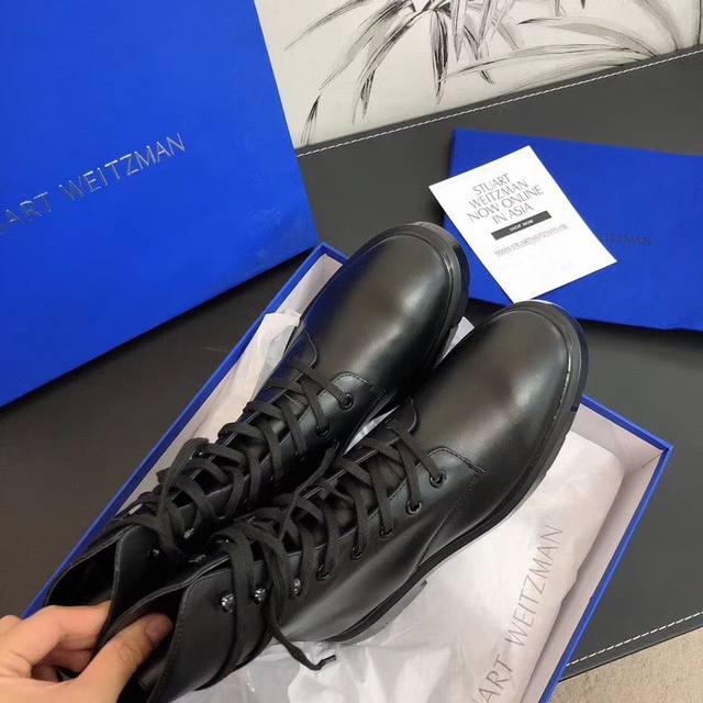 2024秋冬新款stuart Weitzman最佳伴履，杨幂等明星同款 时髦伴夏入秋 . 迈出酷帅步伐，步入美好秋冬一年四季百搭。Sw的每一款靴都成了永恒经典款