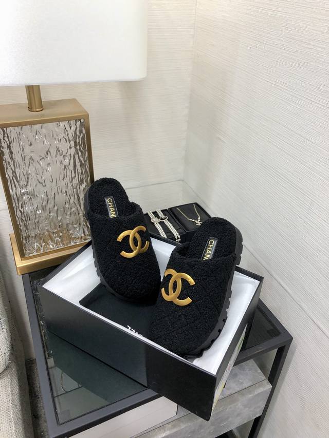 出厂价 顶级 品质2024K厚底毛毛拖 SIZE：35-41 40 41定做不退换 原版包装配套