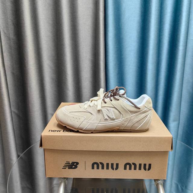 情侣款MiuMiu缪缪 x New Balance NB530 休闲 运动鞋 阿甘鞋 德训鞋 原版购入开发做货 Miu Miu x New Balance 经典